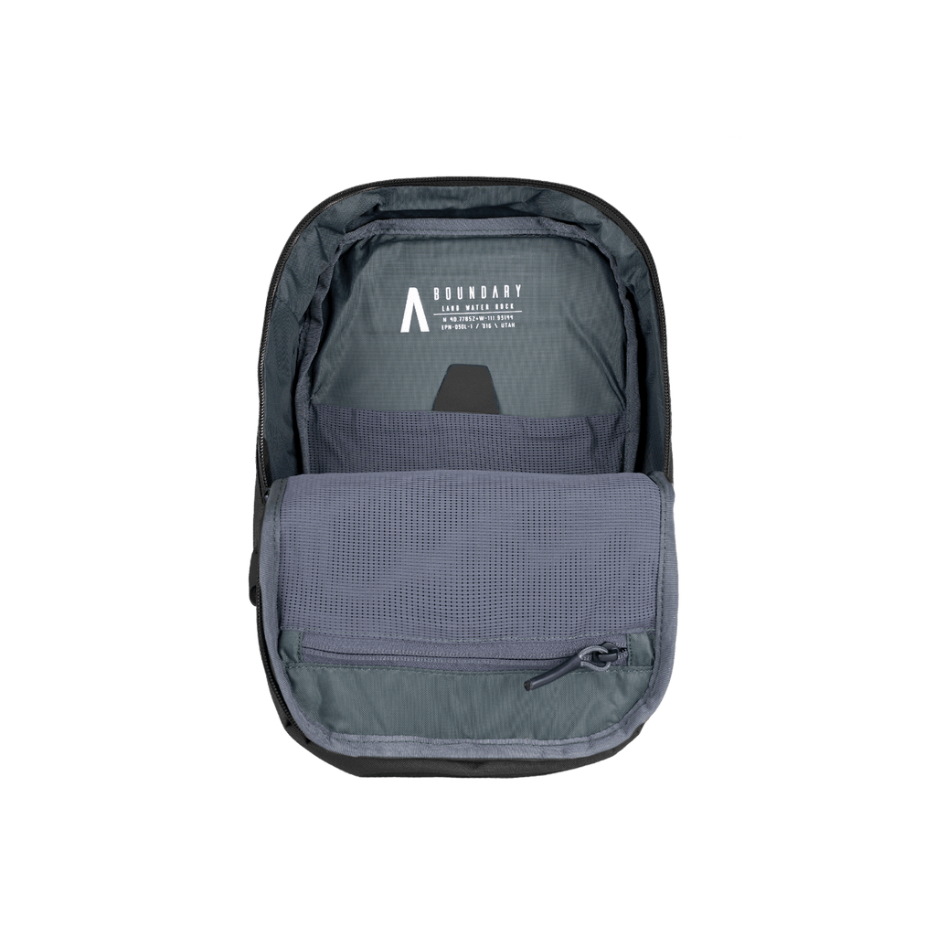 Aux-Compartment6