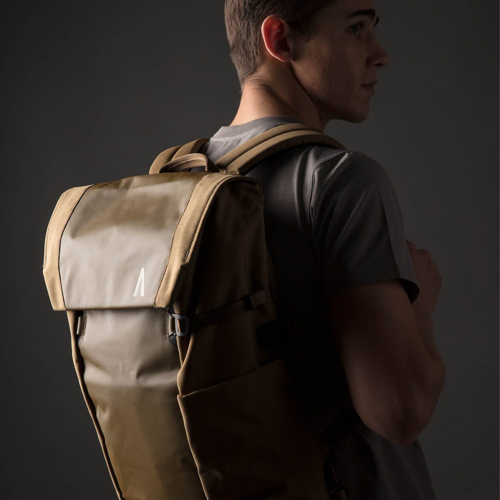 Errant-Pack37